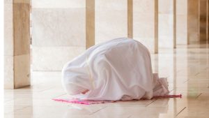 Keutamaan Sholat dalam Kehidupan Sehari-hari, Manfaat Spiritual dan Mental