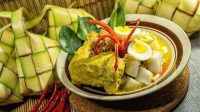 opor ayam saat lebaran