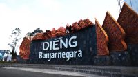 Wisatawan Serbu Dieng Saat Libur Waisak