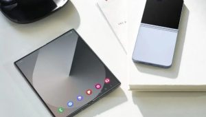 Samsung Galaxy Z Flip7