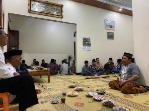 Mahasiswa KKN UIN Walisongo Posko 86 Mengikuti Merti Dusun Kemiri: Tradisi Penuh Makna untuk Syukur dan Kebersamaan antar Masyarakat