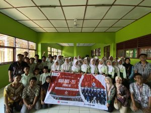 Sosialisasi Stop Bullying oleh Posko 86 KKN UIN Walisongo di SMP Islam Sudirman Bancak