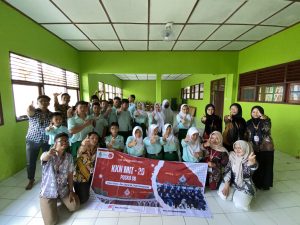KKN UIN Walisongo Posko 86 Gelar Edukasi Etika Bermedia Sosial di SMP Islam Sudirman Bancak