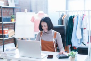 Cara Menentukan Harga Jual untuk Bisnis Pemula agar Tidak Rugi dan Tetap Kompetitif