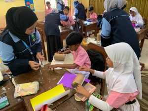 KKN UIN Walisongo Gelar Sosialisasi Menabung di SD N 2 Mlilir