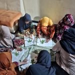 Dari Alam Jadi Karya: KKN MB Posko 03 Perkenalkan Ecoprint di Desa Cepokomulyo