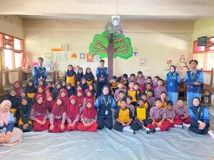 KKN MB Kolaborasi Posko 26 Gelar Sosialisasi Seks Education di SDN 1 Purwosari