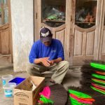 Mengulik Kisah Inspiratif Bapak Elisturyono, Pengusaha UMKM Sapu Ijuk Tanduk Mas di Desa Wirogomo