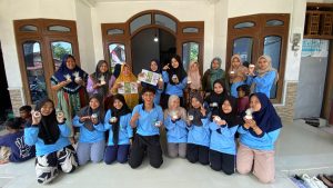 Dukung Pemanfaatan Limbah Rumah Tangga, KKN UIN Walisongo Adakan Sosialisasi Pembuatan Lilin Aromaterapi dari Minyak Jelantah