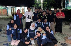 Hangat dan Penuh Haru! Nobar After Movie Jadi Penutup Indah KKN MB Posko 03 di Cepokomulyo