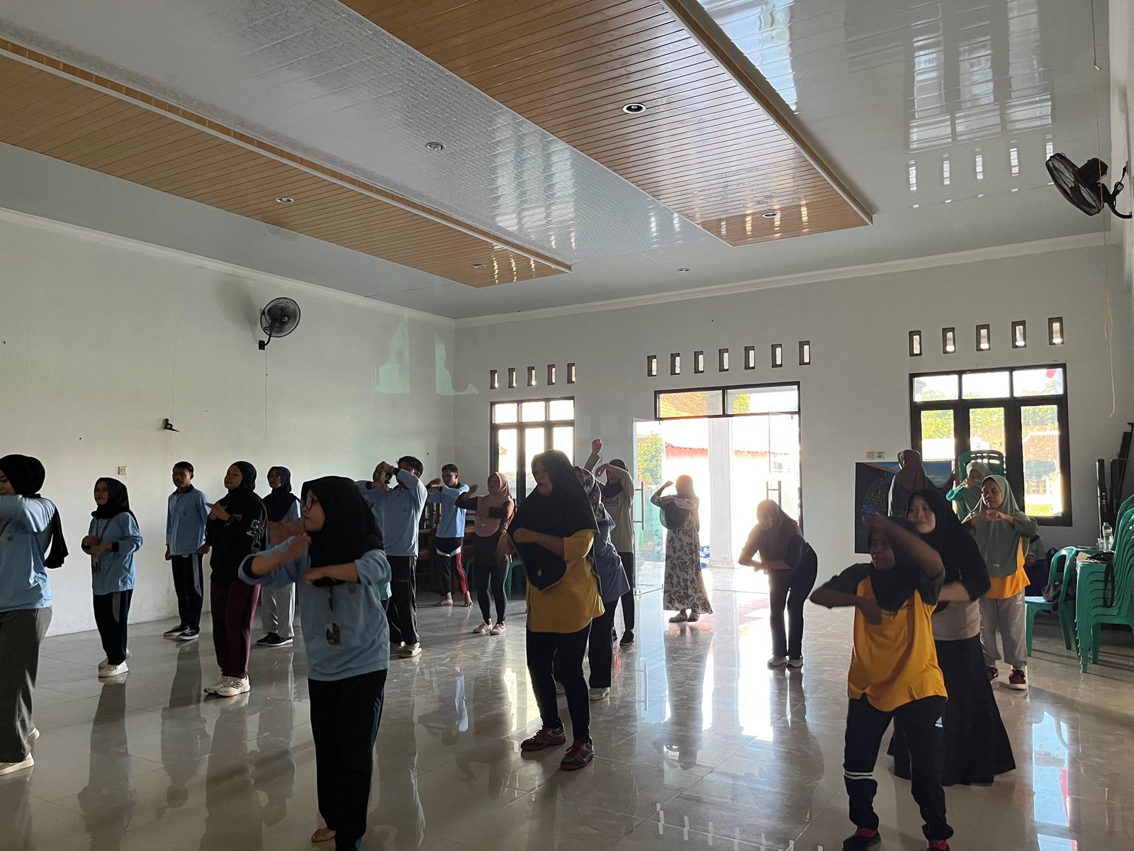 senam pagi Desa Pamriyan