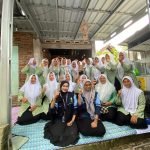 Pengurus Fatayat NU Sojomerto Semangat Ikuti Pelatihan MC dari Mahasiswa KKN Desa Sojomerto