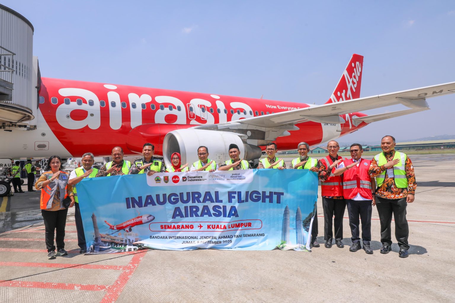 penerbangan internasional Bandara Ahmad Yani