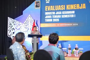 Gubernur Jateng Dorong Industri Jasa Keuangan Perkuat Ekonomi Desa Lewat UMKM dan Koperasi