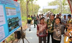 Gubernur Jateng Tinjau Perbaikan Jalan Todanan–Ngawen di Blora, Anggaran Capai Rp15,3 Miliar