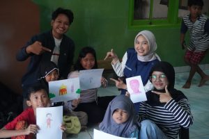 Membangun Karakter Anak, Mahasiswa Semarang Gagas Program Edukasi di Kelurahan Randusari