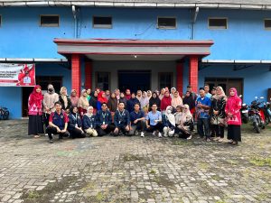 Mahasiswa KKN UPGRIS Kelompok 30 Desa Diwak Dampingi Posyandu Lansia untuk Tingkatkan Kualitas Kesehatan Warga