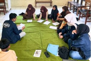 Mahasiswa KKN UPGRIS Kelompok 24 Gelar Bimbel Bercerita untuk Anak SD di Karangjati