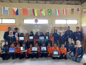 KKN UPGRIS Kelompok 38 Latih Siswa SDN 02 Watuagung Kelas 4 dan 5 Dasar-Dasar Komputer