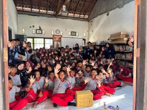 Cegah Bullying, Mahasiswa KKN MB UIN Walisongo Sosialisasi di SD Negeri 01 Lanji