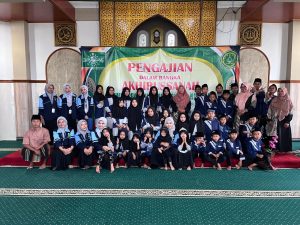 KKN MMK UIN Walisongo dan TPQ Al-Hidayah 2 Gelar Acara Akhirussanah, Wujudkan Generasi Kreatif dan Berakhlak Mulia