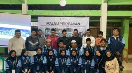 Foto Bersama perangkat Desa Karangduren dan Mahasiswa KKN Posko 73, (Rabu, 27/08/2025). (Sumber: Dok. Tim KKN Posko 73 UIN Walisongo Semarang).