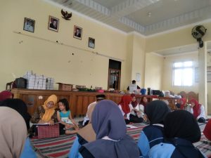 Mahasiswi KKN UIN Walisongo Dukung Rapat Pleno PKK Desa Sedayu