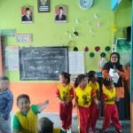 Mahasiswi KKN Moderasi Beragama