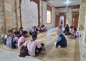 KKN-MIT UIN Walisongo Posko 139 Edukasi Anak-anak Umat Buddha tentang Moderasi Beragama