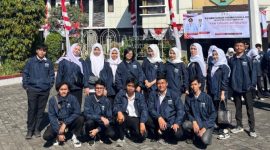 Mahasiswa KKN UPGRIS Kelompok 12 saat penerjunan di Kabupaten Semarang, Kecamatan Ungaran Timur, Kelurahan Beji