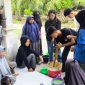 Pembuatan Sabun Cuci Piring dari Daun Pandan oleh Mahasiswa KKNMAS Selat Guntung