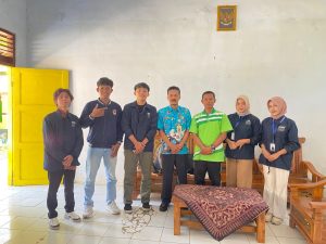 Mahasiswa KKN UPGRIS Desa Delik Ajak Siswa SD Rajin Gosok Gigi Lewat Edukasi Menarik