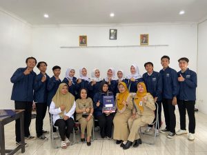 15 Mahasiswa UPGRIS Resmi Diterjunkan untuk Program KKN di Kelurahan Ungaran