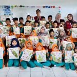 Mahasiswa KKN Kelompok 31 UPGRIS Ajak Siswa MI Kebonan Berkreasi dengan Ecoprint