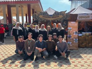 Mahasiswa KKN UPGRIS Semarakkan EXPO di RTH Bergas Lor, Tampilkan Produk Lokal dan Budaya