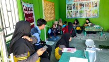 Mahasiswa KKN UIN Walisongo Posko 15 ikut serta Kegiatan Posyandu