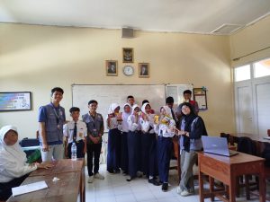 Mahasiswa KKN UPGRIS Kelompok 20 Gelar Sosialisasi Anti Bullying di SMPN 6 Ungaran