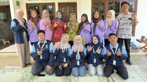 Mahasiswa KKN UIN Posko 22 Aktif Dukung Kegiatan Posyandu dan Imunisasi di Desa Ngabean