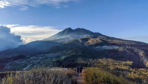 Jaga Warisan Budaya, ESDM Tegaskan Tak Ada Eksplorasi di Gunung Lawu