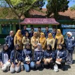 Mahasiswa KKN UPGRIS Sosialisasikan Batas Sentuhan Tubuh di SDN 2 Ngempon