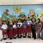 Mahasiswa KKN UPGRIS Kelompok 38 Latih Siswa SDN 01 Watuagung Gunakan Komputer dan Aplikasi Dasar