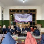 Mahasiswa KKN UPGRIS Ciptakan Inovasi Kering Pepaya di Posko Posyandu Mugi Rahayu