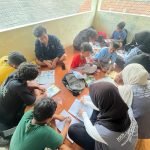 Mahasiswa KKN UPGRIS Kelompok 20 Laksanakan Program Bimbingan Belajar Bersama Anak-Anak Sekitar Posko