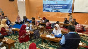 Mahasiswa KKN Posko 32 Ajak Siswa SLB Muhammadiyah Surya Gemilang Berkreasi Bersama
