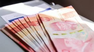 Cara Cek dan Syarat Penerima BLT Rp900 Ribu yang Cair Mulai Hari Ini