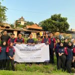 Mahasiswa KKN Kelompok 31 UPGRIS Laksanakan Penanaman Bibit Pohon di Desa Jatijajar