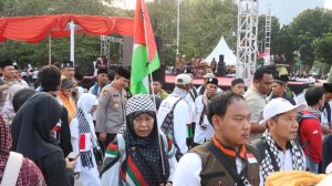 Aksi Solidaritas untuk Palestina di Monas Berjalan Damai, 1.722 Personel Diterjunkan