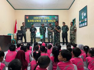 Mahasiswa KKN UIN Walisongo Dampingi TK Kuncup Mekar Belajar Langsung Peran TNI dan Pemadam Kebakaran