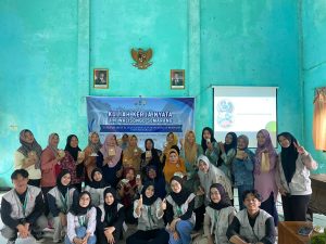 Mahasiswa KKN UIN Walisongo Semarang Dorong Ekonomi Kreatif Lewat Pelatihan Daur Ulang Cangkang Telur