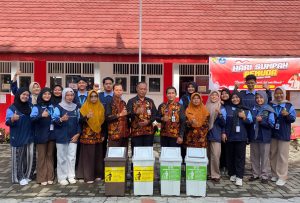 Mahasiswa KKN Posko 34 UIN Walisongo Adakan Sosialisasi Pembuangan Sampah di SDN Sriwulan